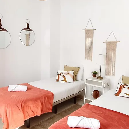 +3bed +2bath +wifi *